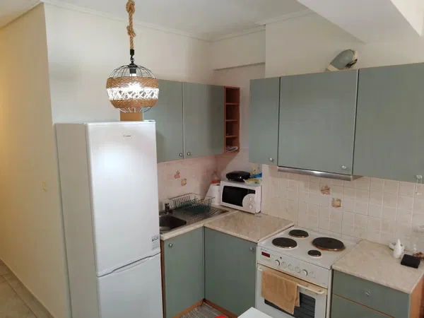 Renovated 50 m² Apartment with One Bedrooms for Sale in Gyzi - Pedion Areos, Athens Center — photo 4