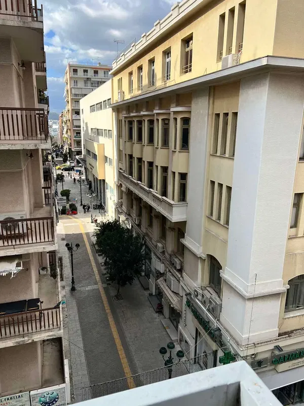 221 m² Apartment with Six Bedrooms for Sale in Piraeus, Piraeus Suburbs — photo 4