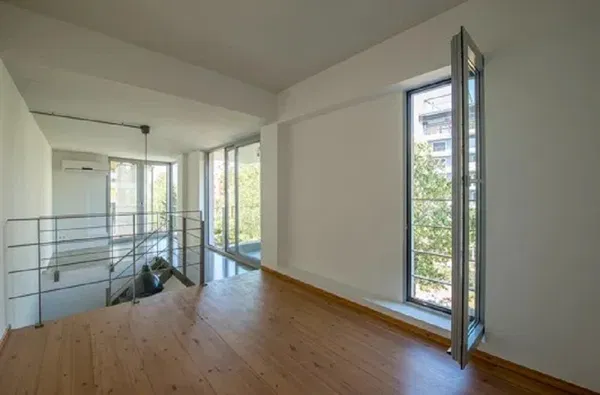 55 m² Apartment with Two Bedrooms for Sale in Gazi - Metaxourgio - Votanikos, Athens Center — photo 3