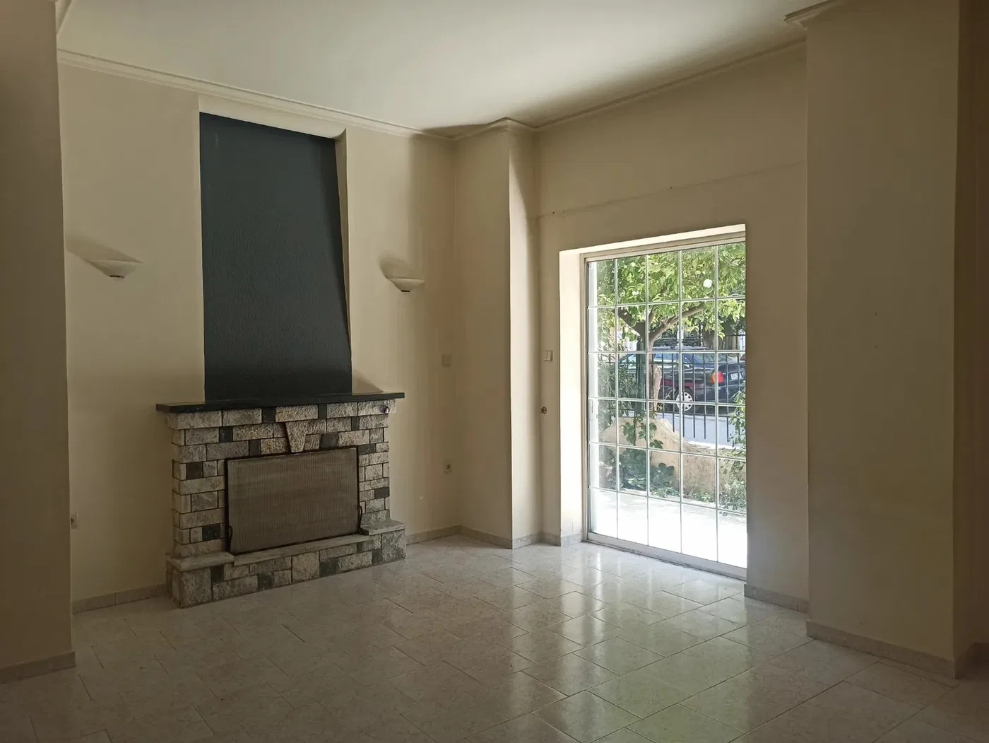 90 m² Two-Bedroom Apartment for Sale in Ilisia, Athens Southern suburbs