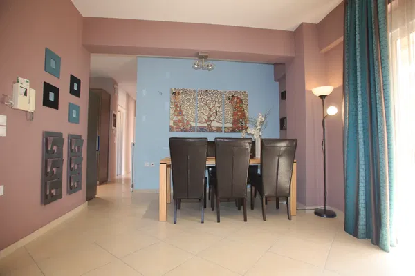 143 m² Apartment with Six Bedrooms for Sale in Gazi - Metaxourgio - Votanikos, Athens Center — photo 4