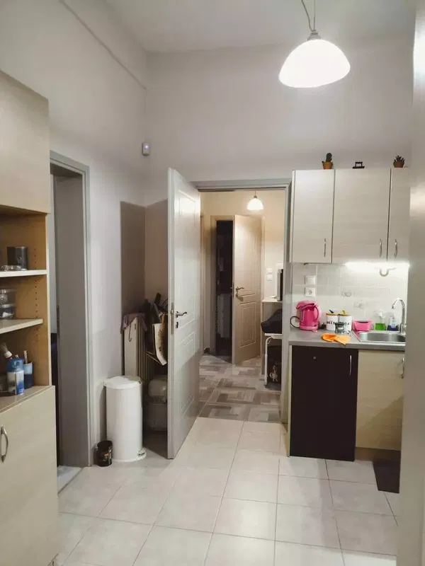 Renovated 100 m² Apartment with Two Bedrooms for Sale in Nea Erythraia, Athens Northern suburbs — photo 3