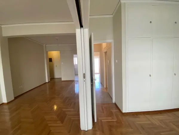 Renovated 71 m² Apartment with Two Bedrooms for Sale in Kypseli, Athens Center — photo 4