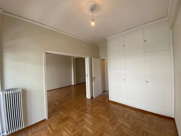 Renovated 71 m² Apartment with Two Bedrooms for Sale in Kypseli, Athens Center — photo 3