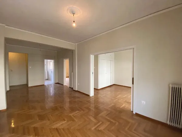 Renovated 71 m² Apartment with Two Bedrooms for Sale in Kypseli, Athens Center — photo 2