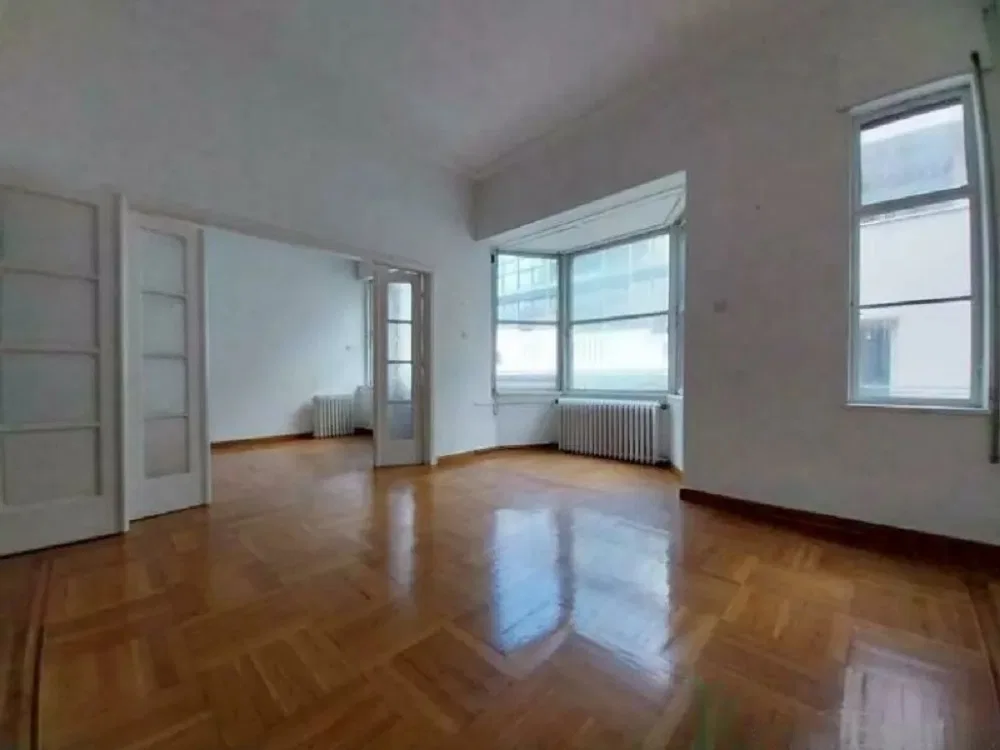 161 m² Three-Bedroom Apartment for Sale in Kolonaki - Lycabettus, Athens Center