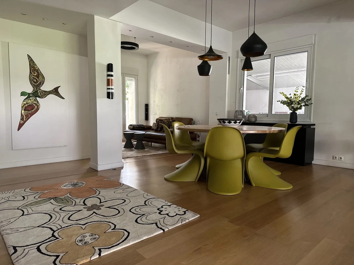 Six-Bedroom Villa for Sale in Vrilissia, Athens Northern suburbs