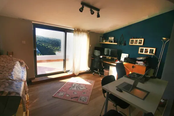 300 m² Villa with Four Bedrooms for Sale in Rafina, Rafina - Pikermi — photo 5