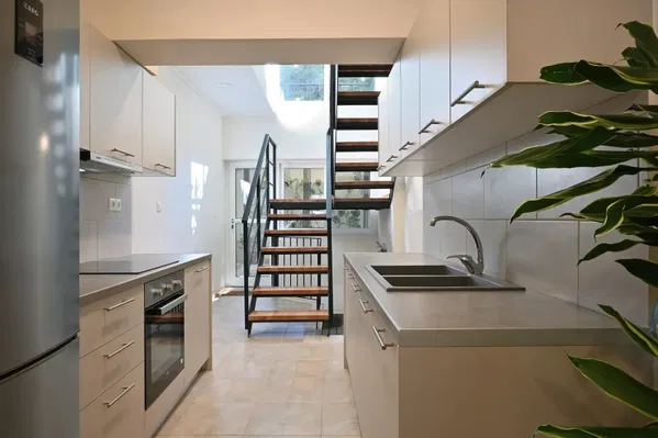 Three-Bedroom Newly Built Villa for Sale in Gazi - Metaxourgio - Votanikos, Athens Center — photo 3
