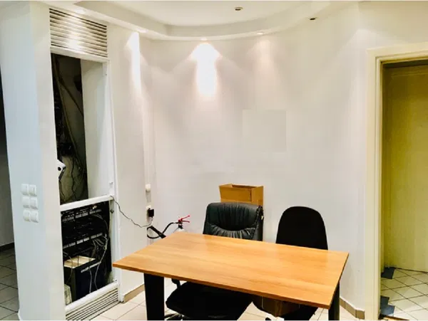 300 m² Renovated Business for Rent in Center Athens, Athens Center — photo 3