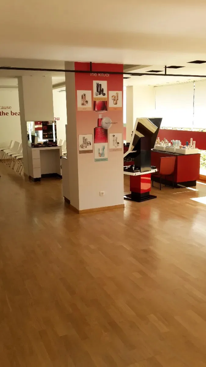 300 m² Renovated Business for Sale in Center Athens, Athens Center