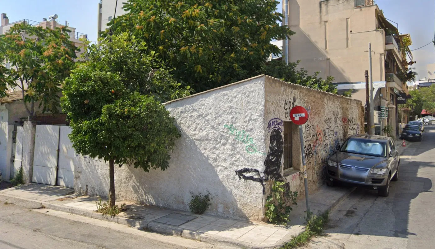 148 m² Land for Sale in Keramikos, Athens Center