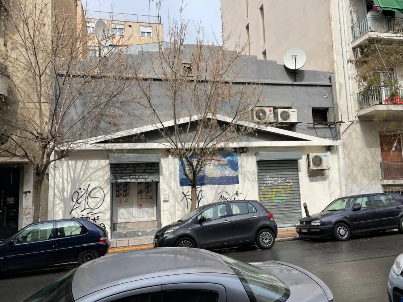 240 m² Plot for Sale in Patision - Acharnon, Athens Center