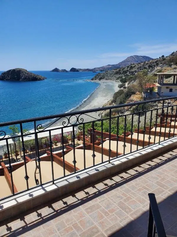 Sea-View Hotel for Sale in kaloi Limenes Heraklion, Faistos — photo 5