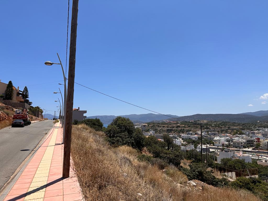 400 m² Plot for Sale in Agios Nikolaos, Lasithi