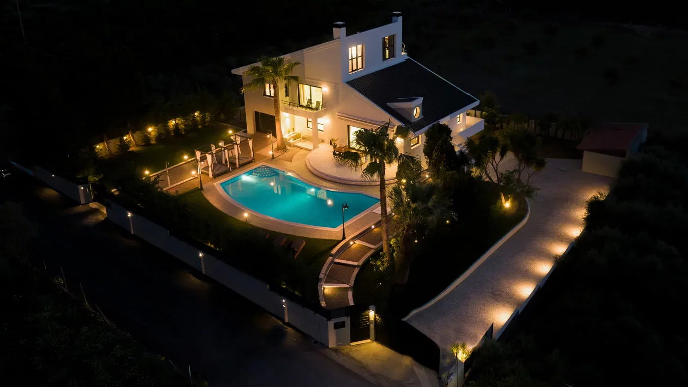 Four-Bedroom Villa for Sale in Vamvakopoulo, Chania