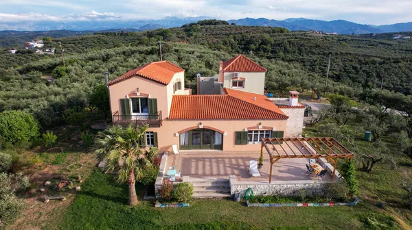 Sea View Villa for Sale in Platanias, Chania — photo 2