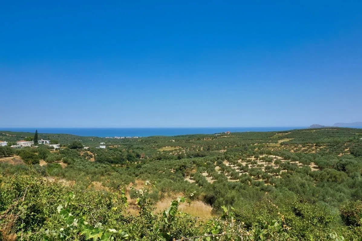 Sea-View 715 m² Plot for Sale in Xamoudochori, Platanias