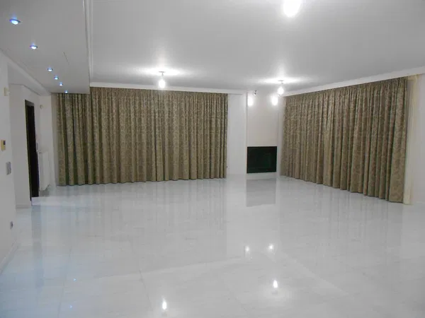 1350 m² Sea-View Building for Sale in Glyfada, Athens Southern suburbs — photo 5