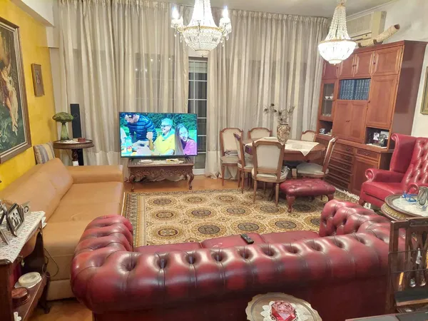 105 m² Two-Bedroom Renovated Apartment for Sale in Kolonaki - Lycabettus, Athens Center — photo 2