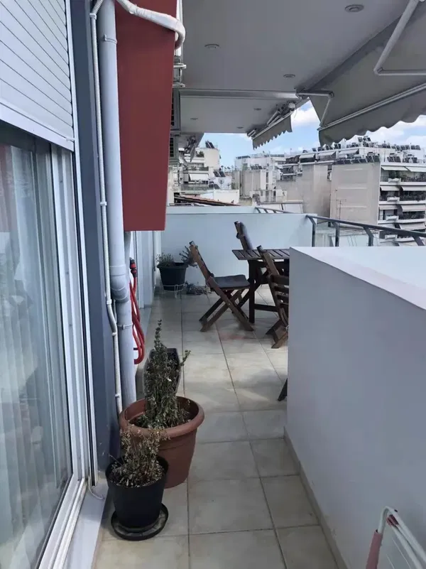 Renovated 79 m² Apartment with Two Bedrooms for Sale in Petralona, Athens Center — photo 2