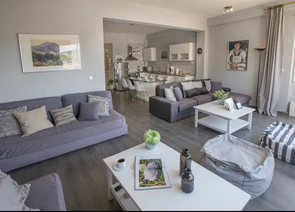 90 m² Apartment with Two Bedrooms for Sale in Athens Historical Center, Athens Center — photo 5