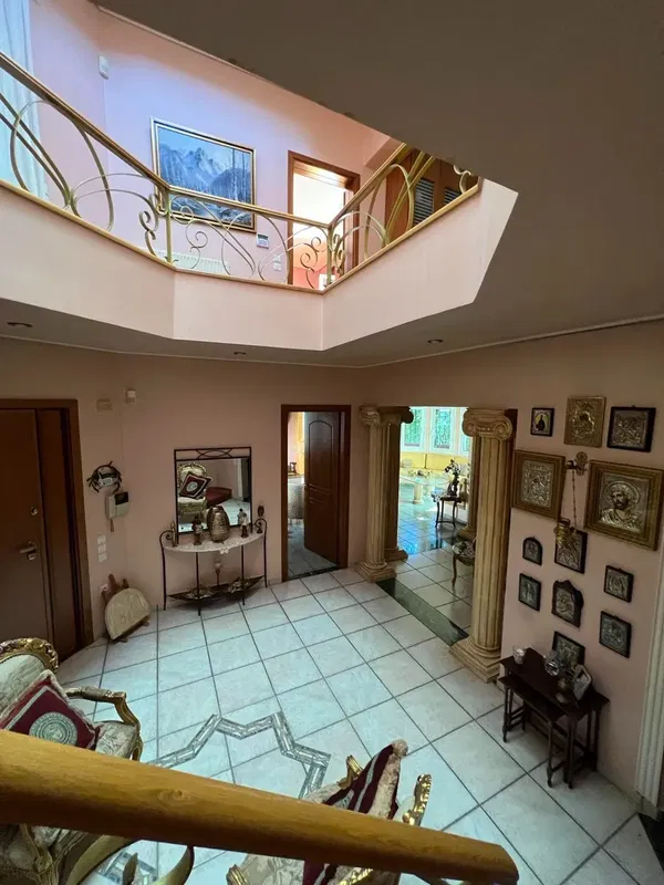 684 m² Villa with Seven Bedrooms for Sale in Acharnes, Athens Western Suburbs — photo 5