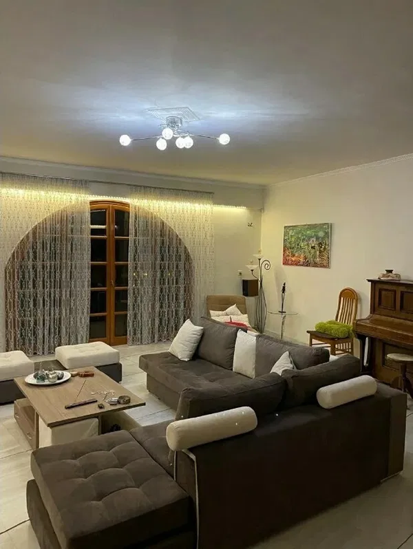 140 m² Three-Bedroom Apartment for Sale in Peristeri, Athens Western Suburbs — photo 2