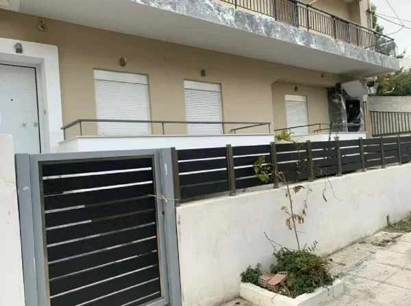 Renovated 103 m² Apartment with Two Bedrooms for Sale in Elliniko, Athens Southern suburbs — photo 2