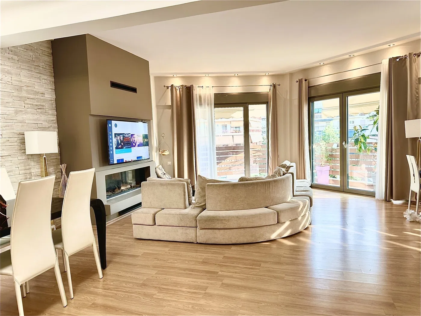 155 m² Apartment with Three Bedrooms for Sale in Zografou, Athens Southern suburbs