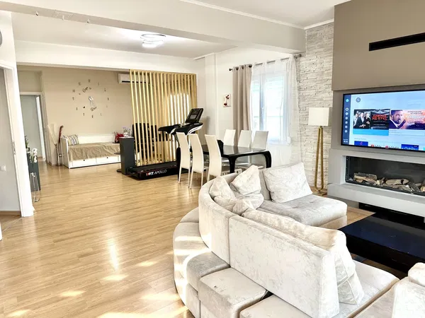 155 m² Apartment with Three Bedrooms for Sale in Zografou, Athens Southern suburbs — photo 3