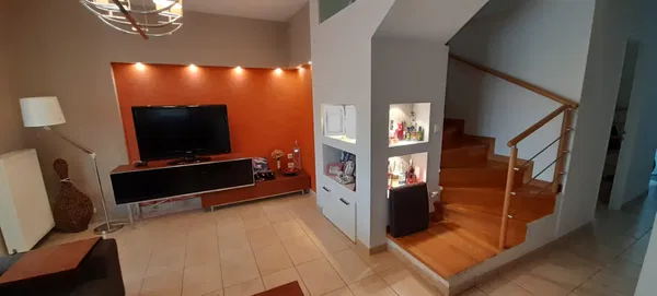 160 m² Three-Bedroom Apartment for Sale in Kypseli, Athens Center — photo 4