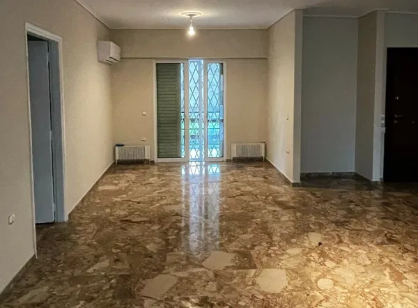 Renovated Three-Bedroom Apartment for Sale in Voula, Athens Southern suburbs — photo 5