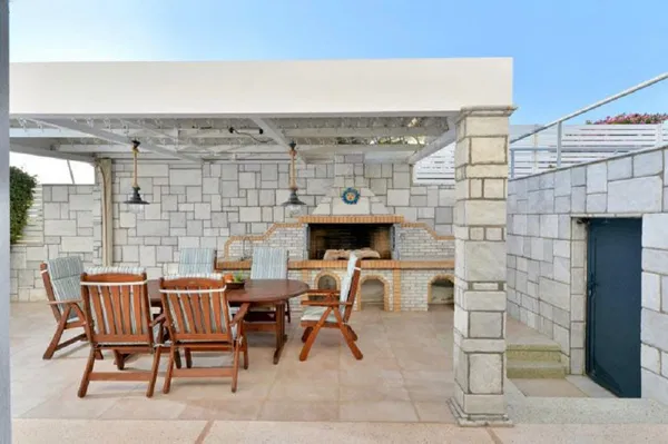 Two-Bedroom Sea View Villa for Sale in Anavyssos, Attica — photo 4