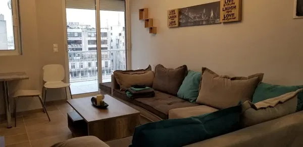 Sea View 100 m² Apartment with Three Bedrooms for Sale in Piraeus, Piraeus Suburbs — photo 3