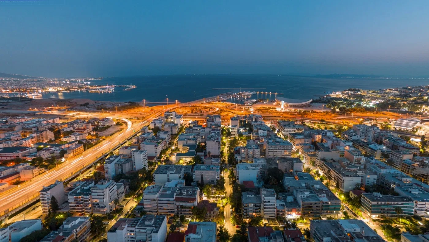 80 m² Two-Bedroom Apartment for Sale in Moschato, Piraeus Suburbs