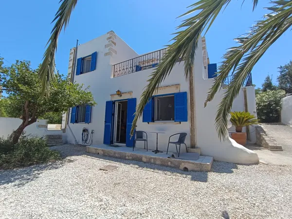 Renovated Two-Bedroom Villa for Sale in Kokkino Chorio, Apokoronas — photo 3