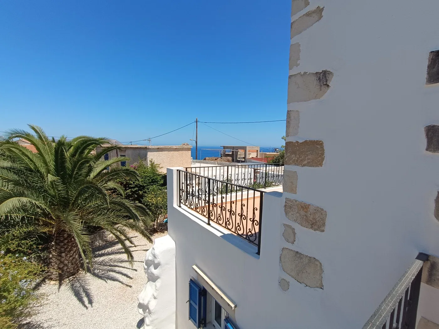 Renovated Two-Bedroom Villa for Sale in Kokkino Chorio, Apokoronas
