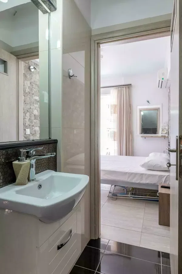 Contemporary Four-Bedroom Villa for Sale in Agia Marina, Chania — photo 5