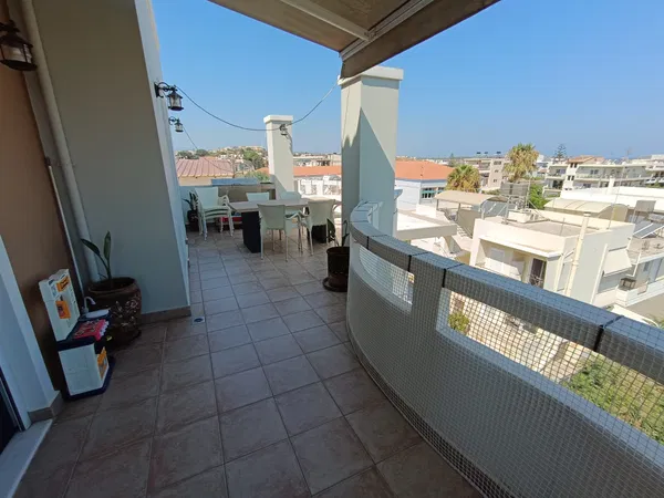 Sea-View 170 m² Apartment with Four Bedrooms for Sale in Nea Chora, Chania — photo 4