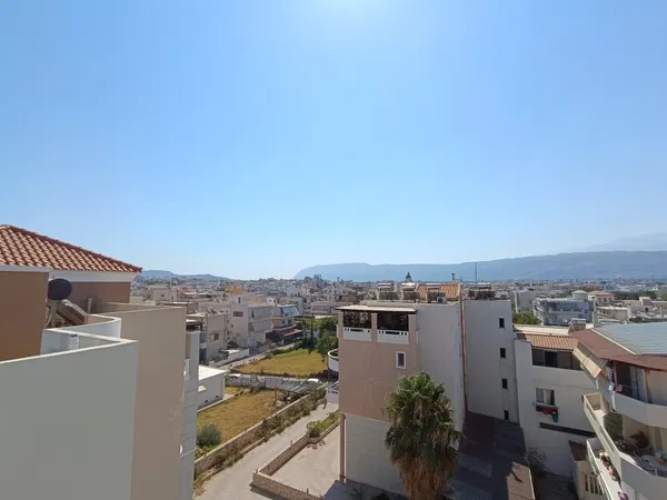 Sea-View 170 m² Apartment with Four Bedrooms for Sale in Nea Chora, Chania — photo 5