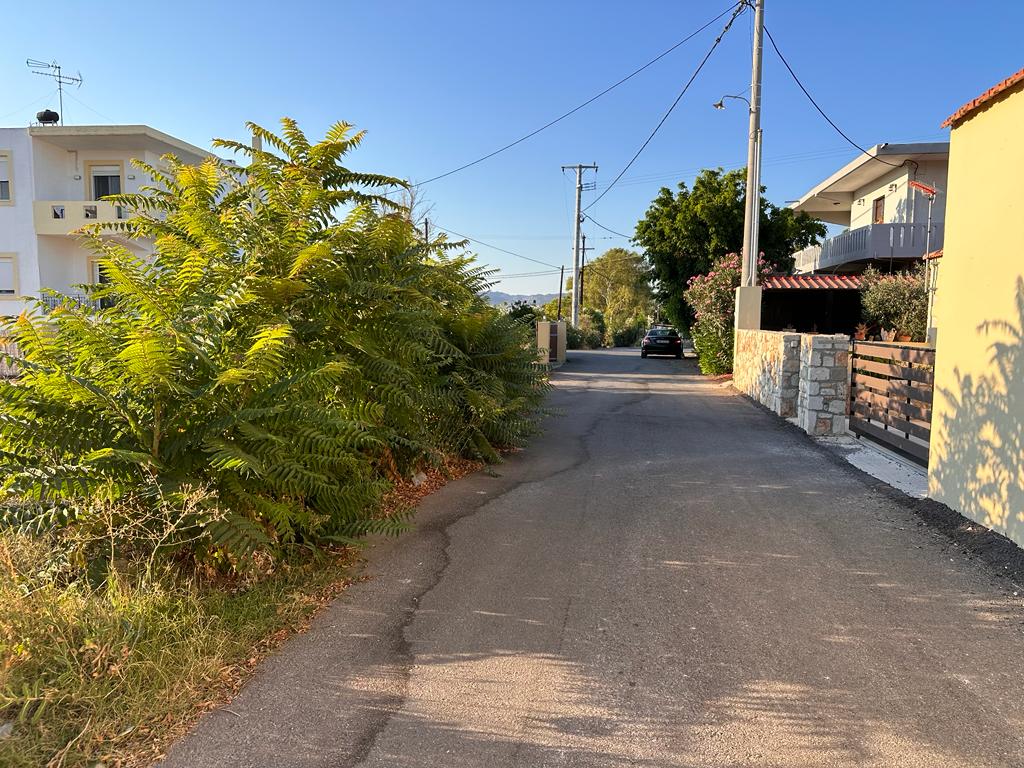720 m² Plot for Sale in Sternes, Akrotiri