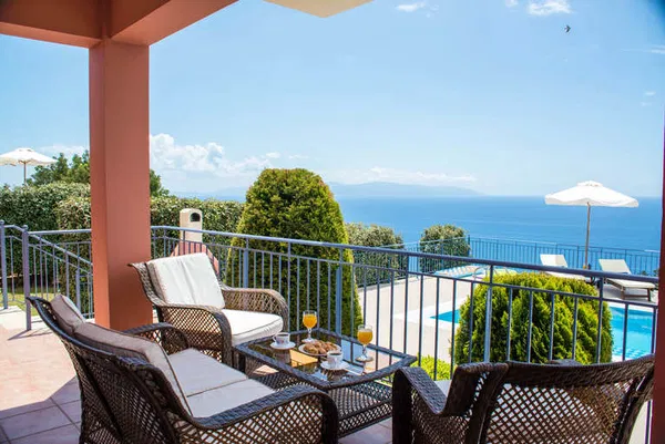 Eight-Bedroom Sea View Villa for Sale in Kefalonia, Ionian Islands — photo 2