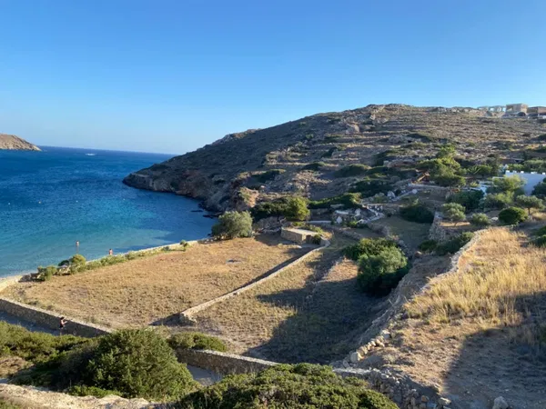 Sea-View 12,675 m² Plot of Land for Sale in Ios, Cyclades — photo 3
