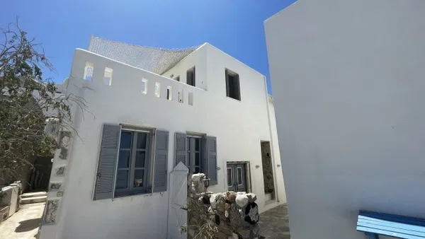 240 m² Hotel for Sale in Naxos, Cyclades — photo 2