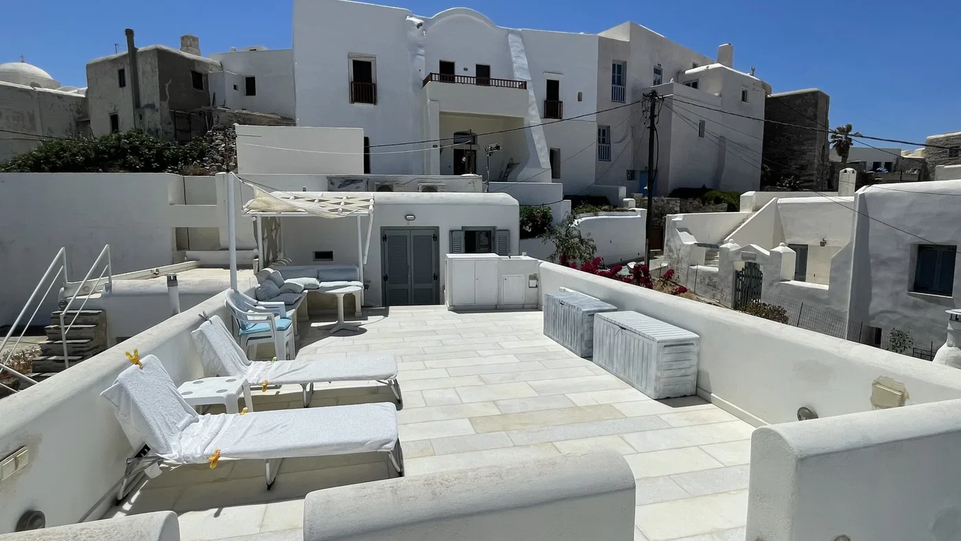 240 m² Hotel for Sale in Naxos, Cyclades