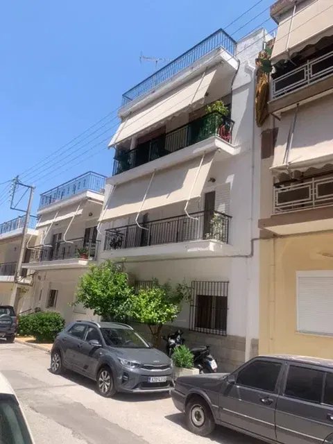 Building for Sale in Ilioupoli, Athens Southern suburbs
