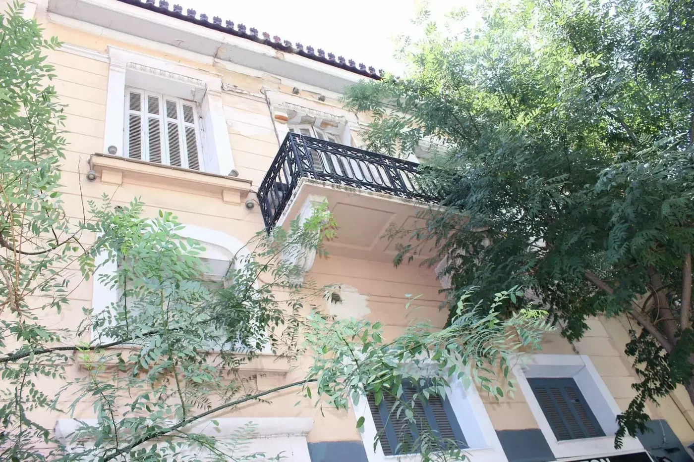 180 m² Building for Sale in Exarchia - Neapoli, Athens Center