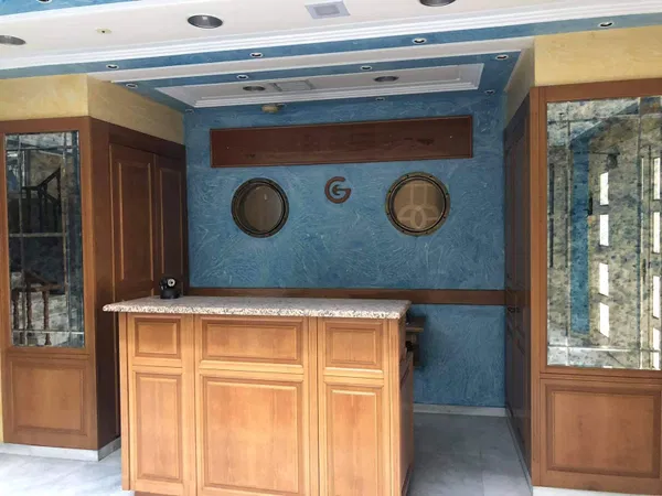 670 m² Building for Sale in Piraeus, Piraeus Suburbs — photo 4