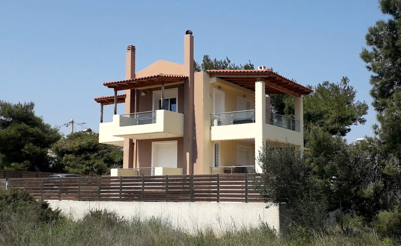 Six-Bedroom Villa for Sale in Porto Rafti, Attica